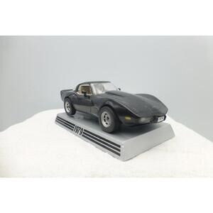 Danbury Mint 1979 Corvette Black 1:43 Die cast 50th Anniversary w/Stand B13